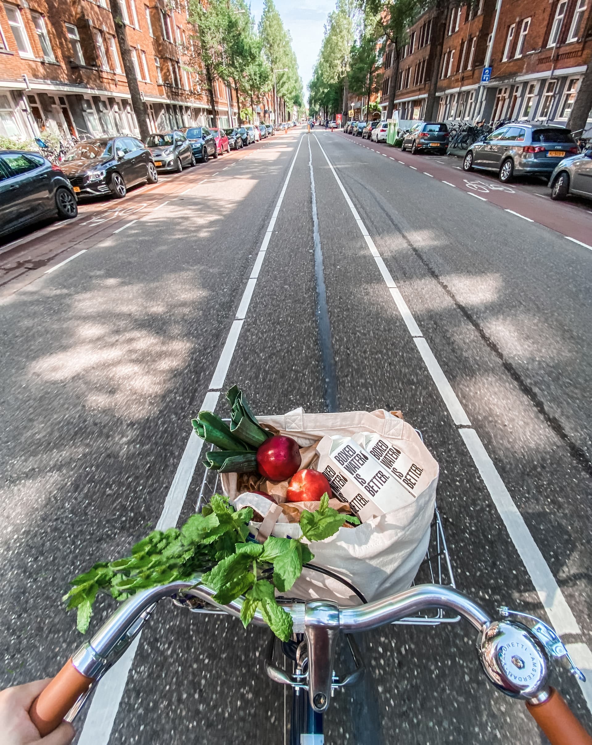 Fietsen en groente halen